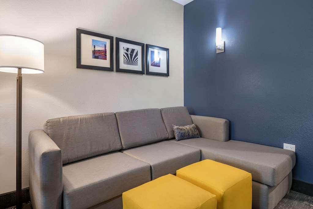 Comfort Inn & Suites Jacksonville - Orange Park Near Naval Air Station Szoba fotó