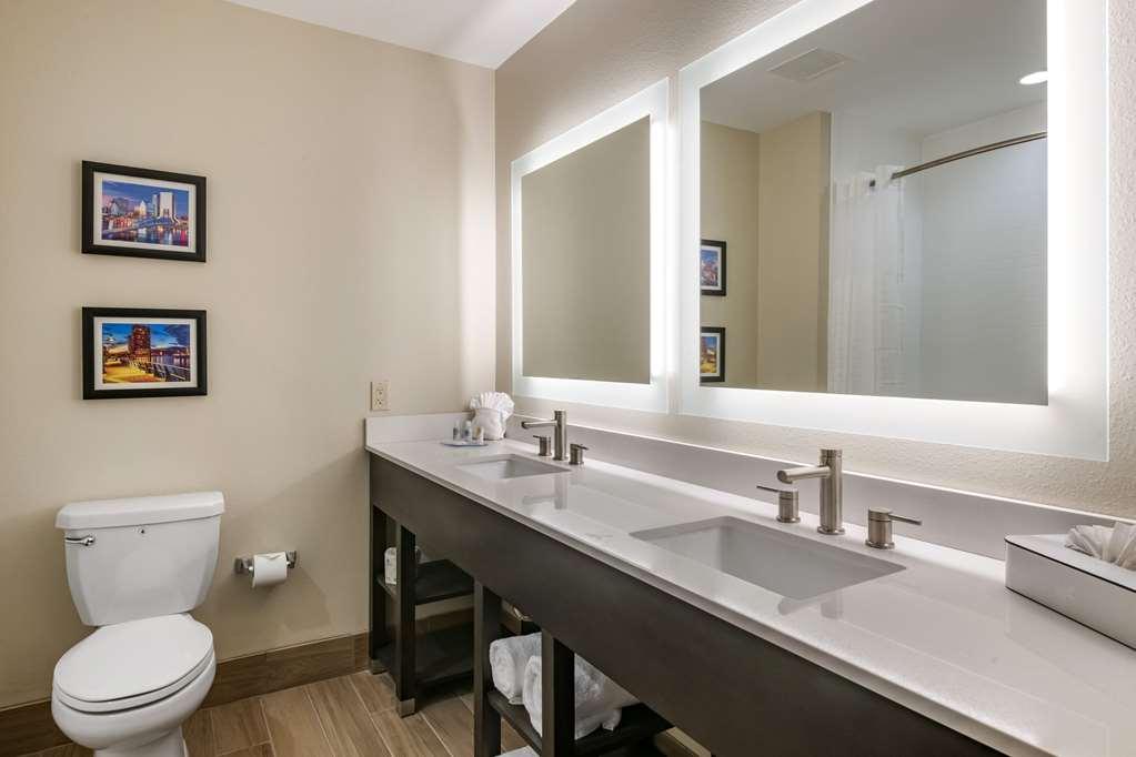 Comfort Inn & Suites Jacksonville - Orange Park Near Naval Air Station Szoba fotó